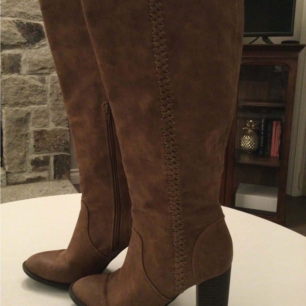 Brown Knee Hight Boot, 3” heel